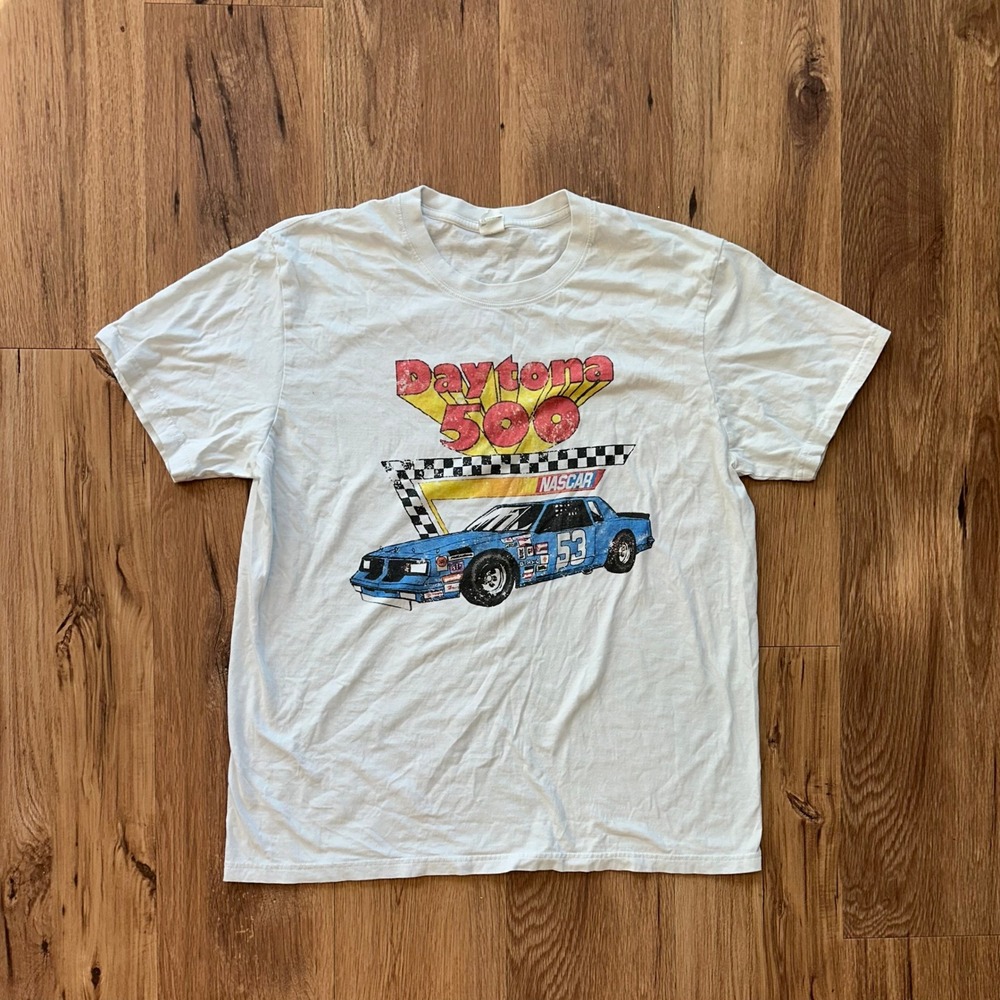 NASCAR Daytona 500 Racing Graphic T-Shirt White Blue Race Car Mens XL Cotton
